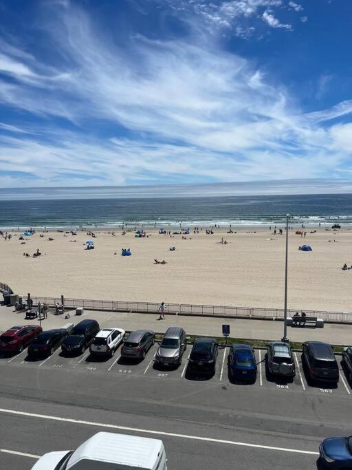 Hampton Beach Ocean Front Condo At The Surf エクステリア 写真